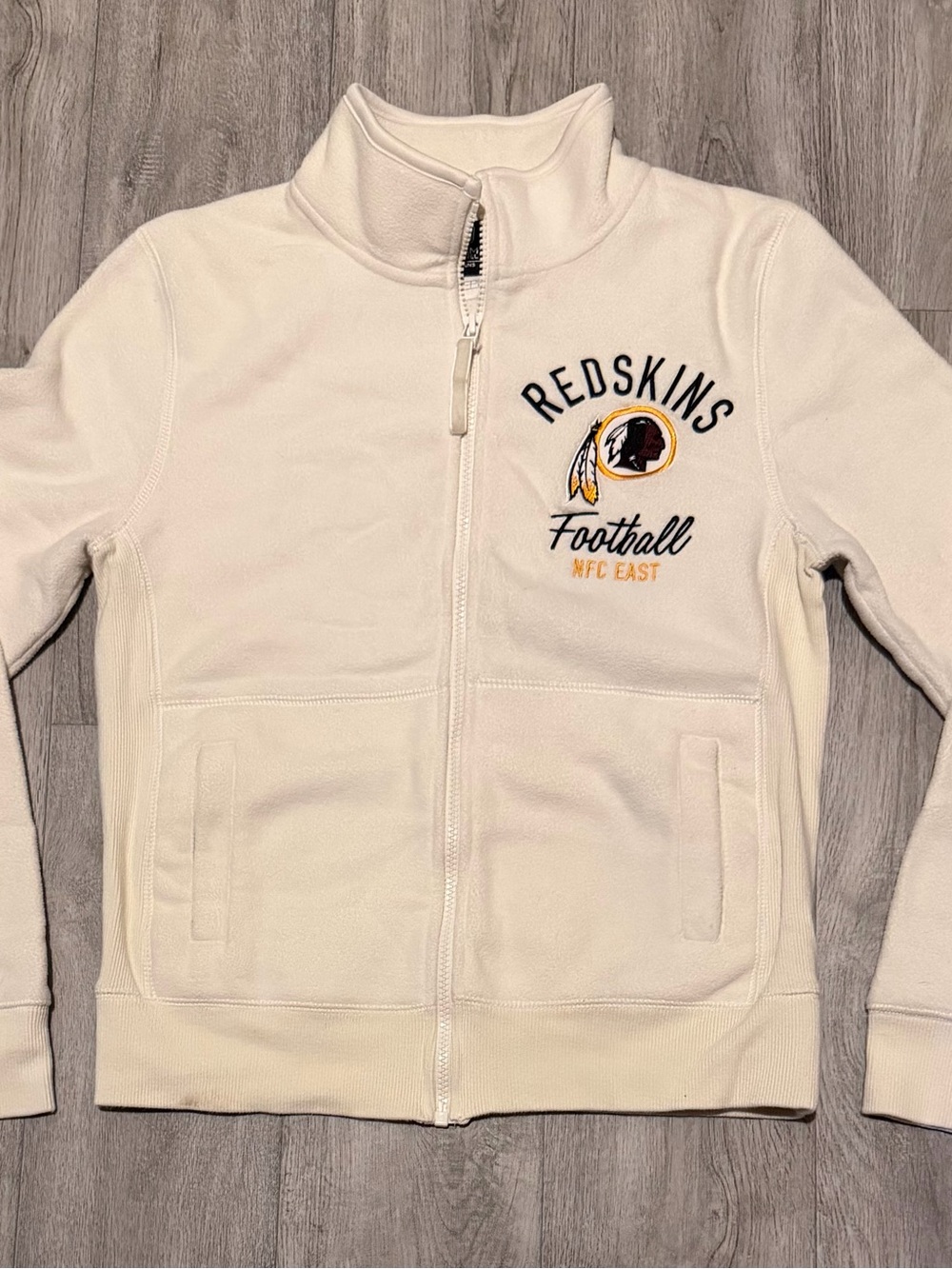 NFL Team Apparel Women’s Small Washington Redskins Full Zip Fleece With Logo
